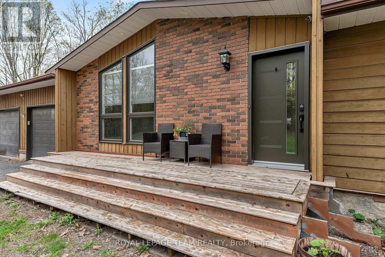 315 FELTON CRESCENT