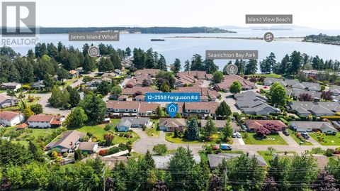 12 2558 Ferguson Rd Central Saanich BC V8M1V7