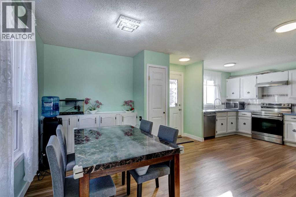 1059 Pinecliff Drive NE