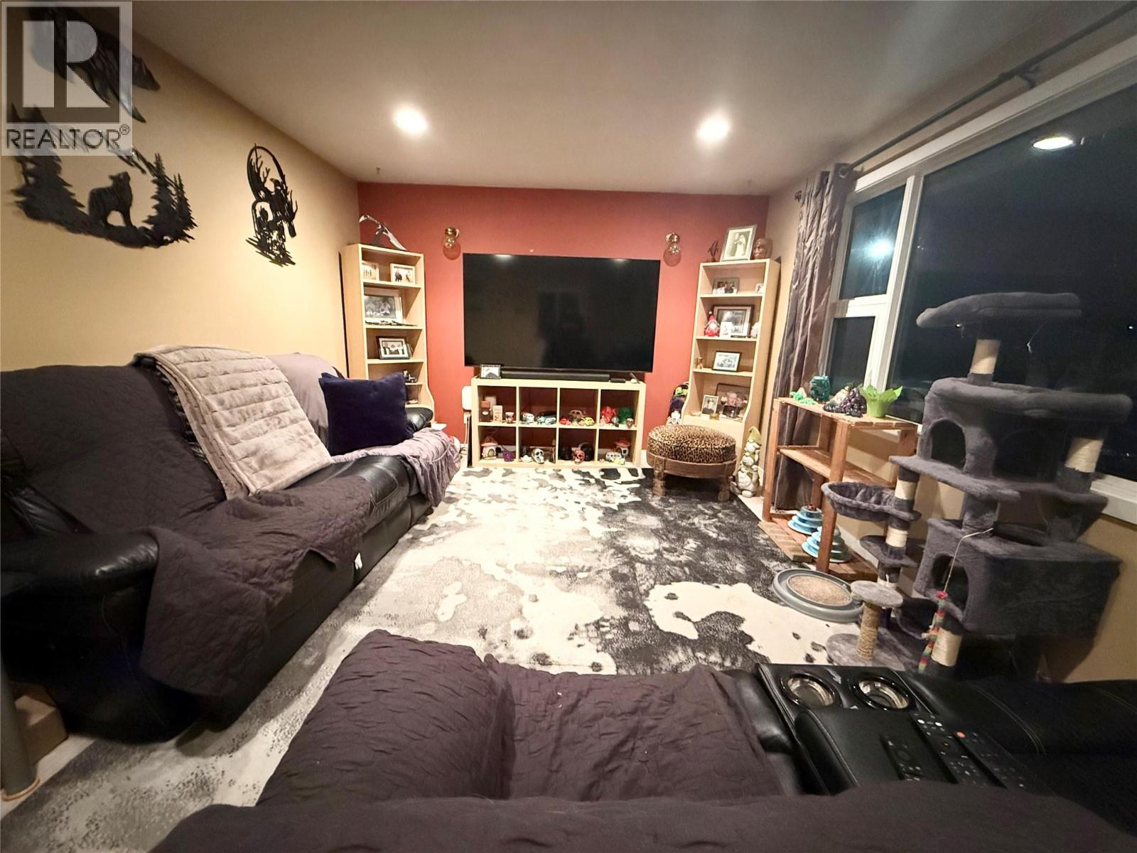 1626 COLDWATER Avenue