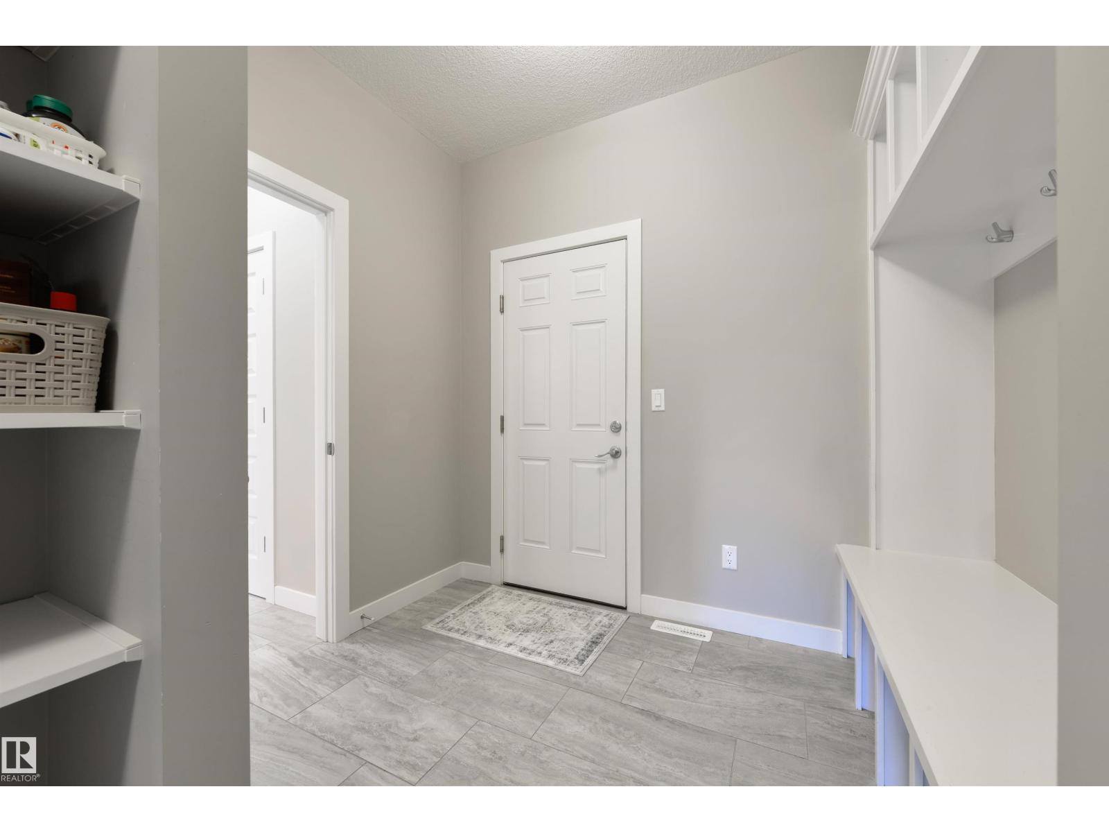23 KINGSBURY CI