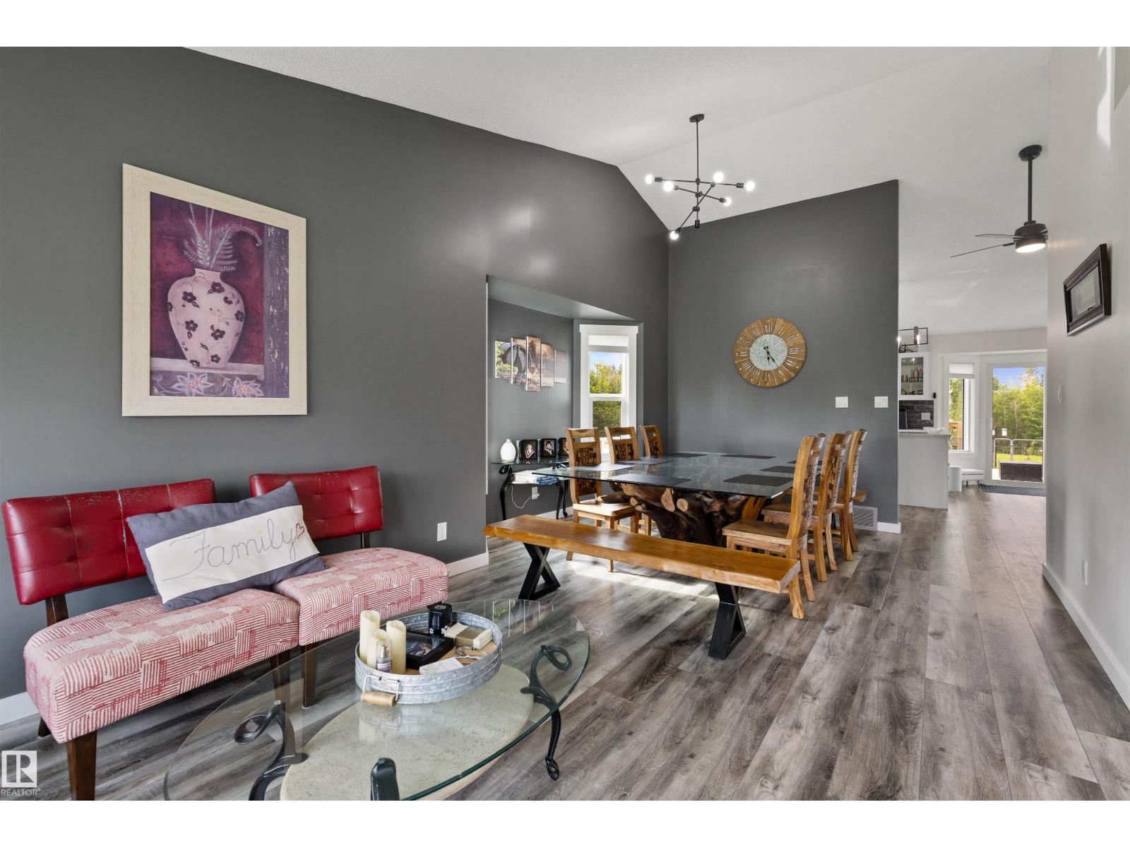#39 55319 RGE ROAD 223