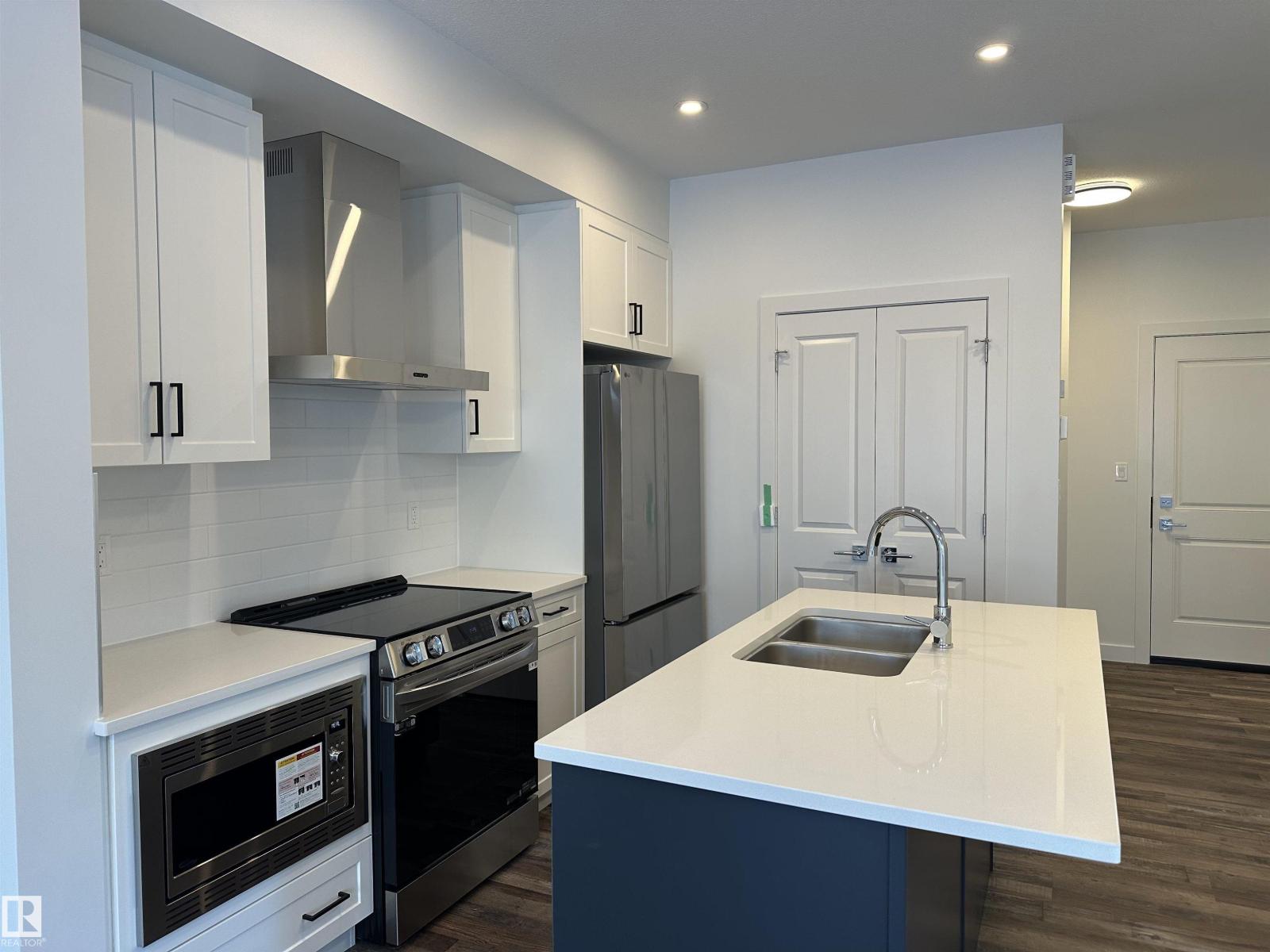 #65 5122 213A ST NW
