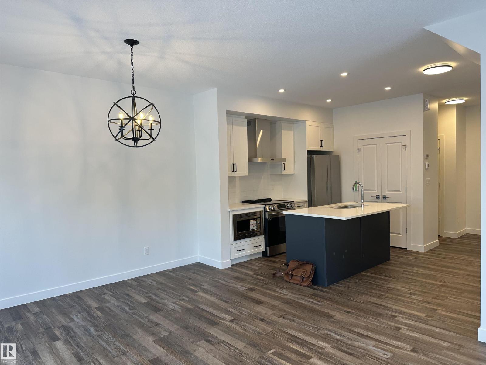 #65 5122 213A ST NW