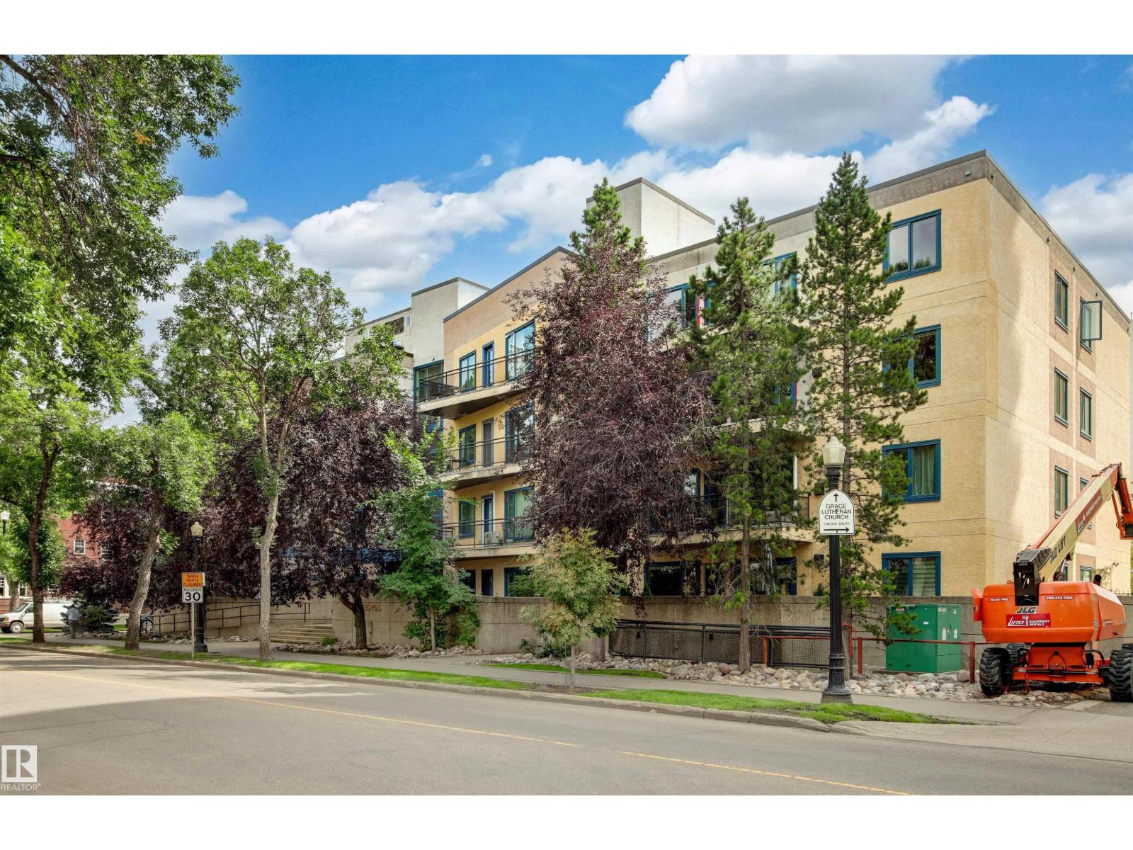 #204 11415 100 AV NW