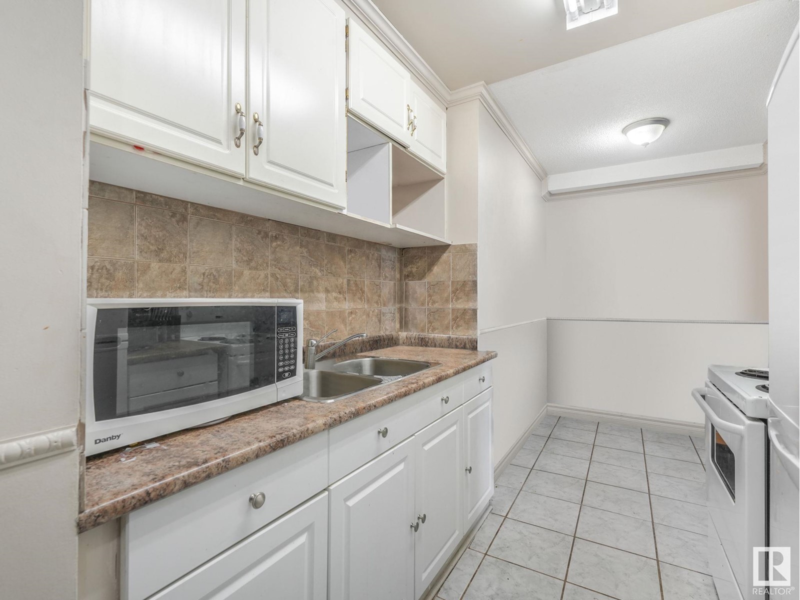 #8B 13230 FORT RD NW