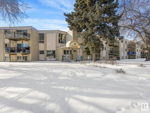 #8B 13230 FORT RD NW Edmonton AB T5A1C2
