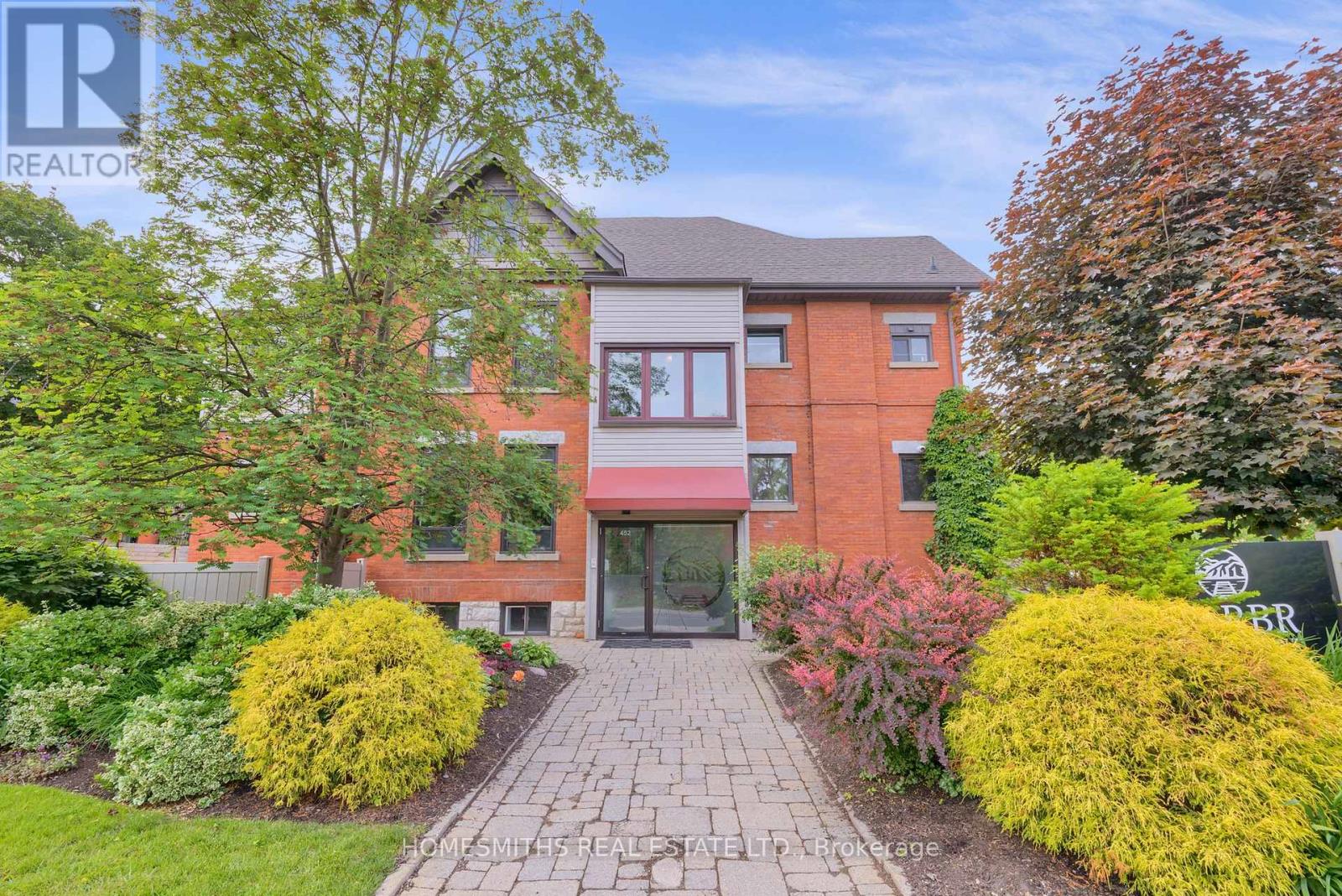 452 CHARLOTTE STREET