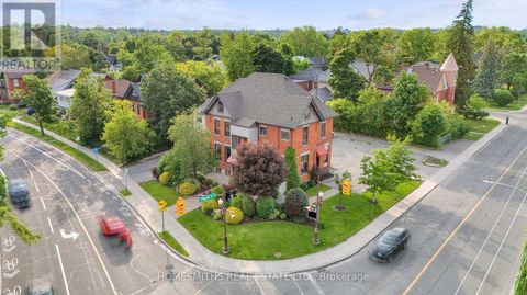 452 CHARLOTTE STREET Peterborough (Town Ward 3) ON K9J2W3