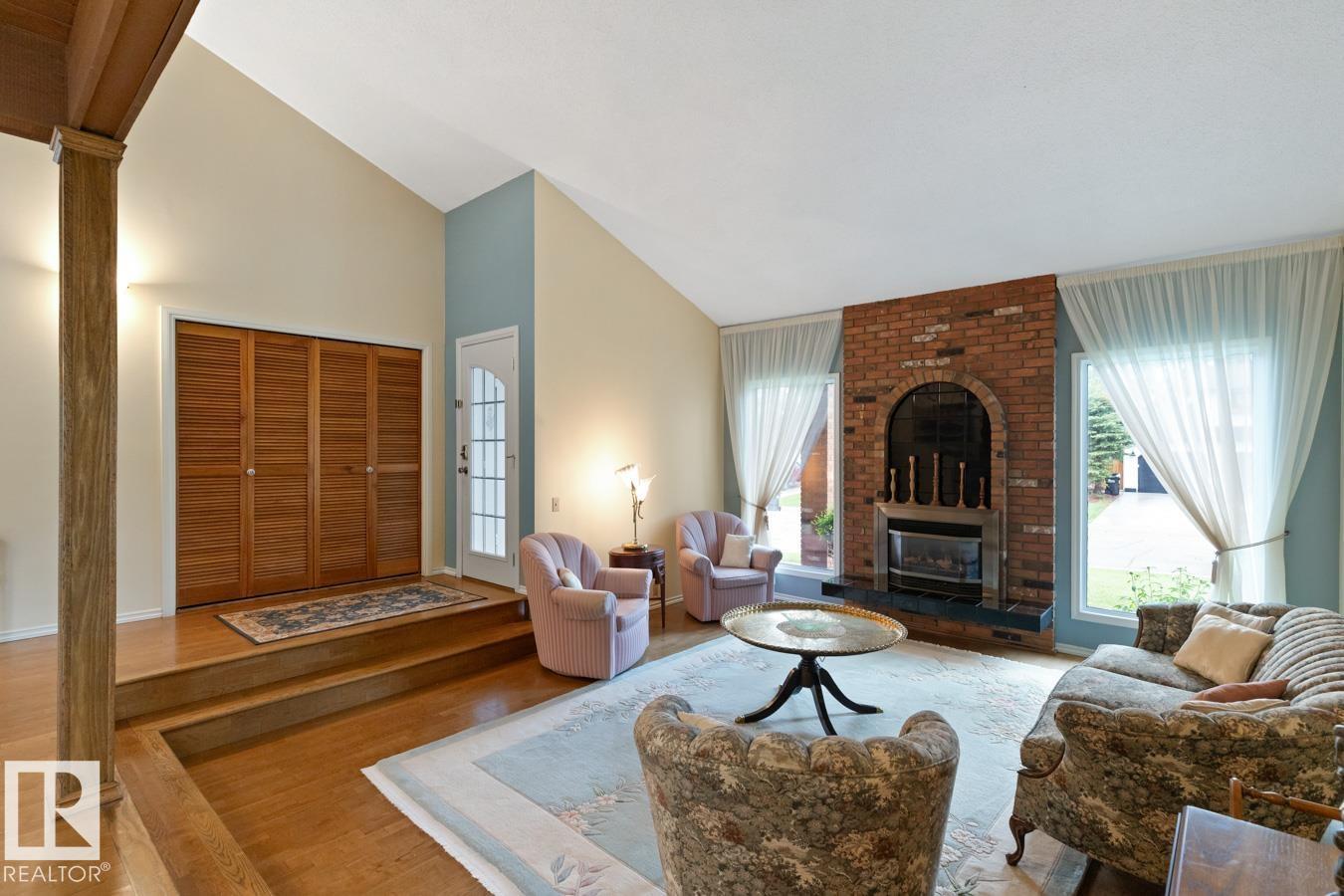28 BRAESIDE CR