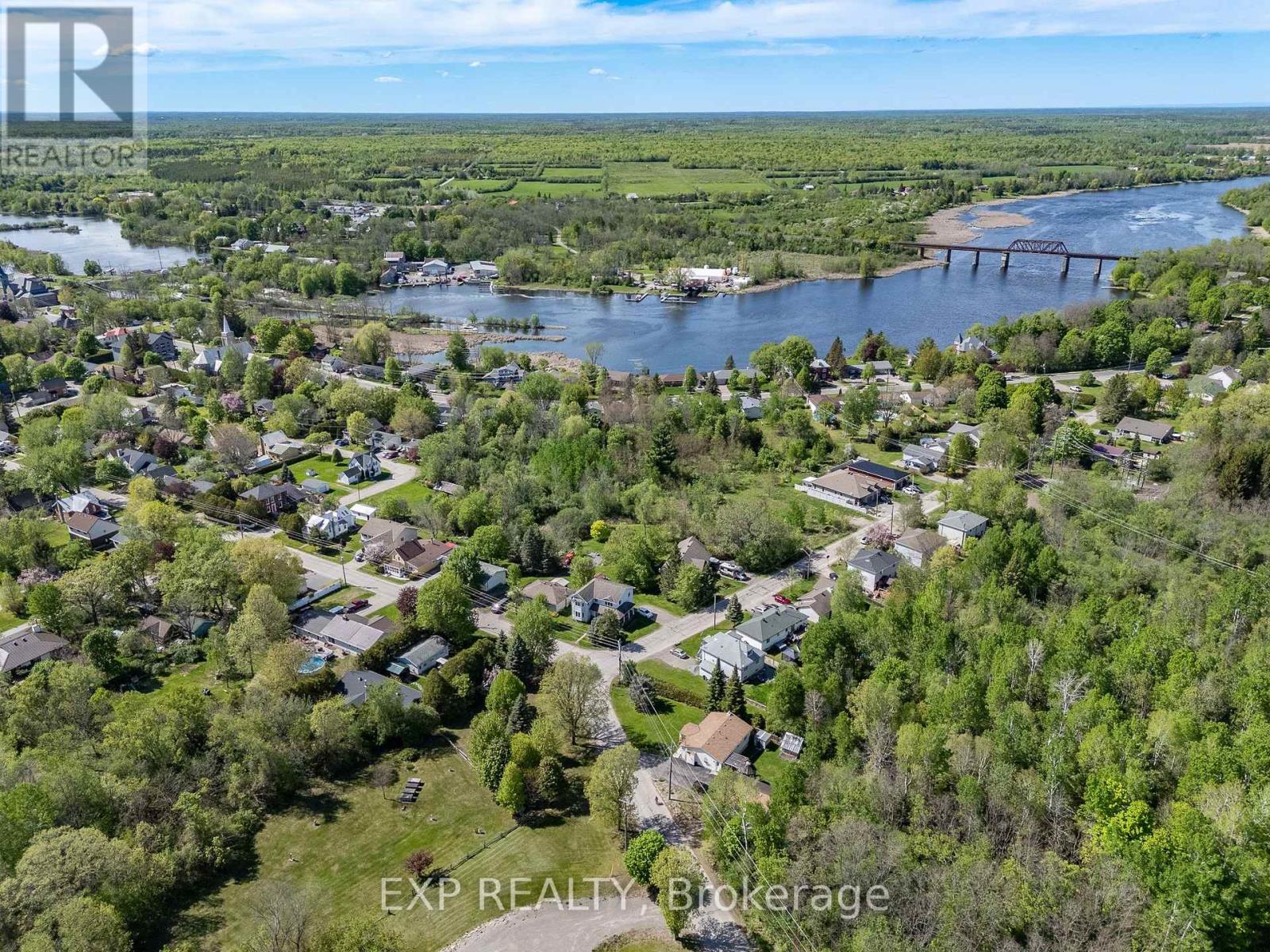PLAN 7 PT LOTS GERTRUDE AVENUE