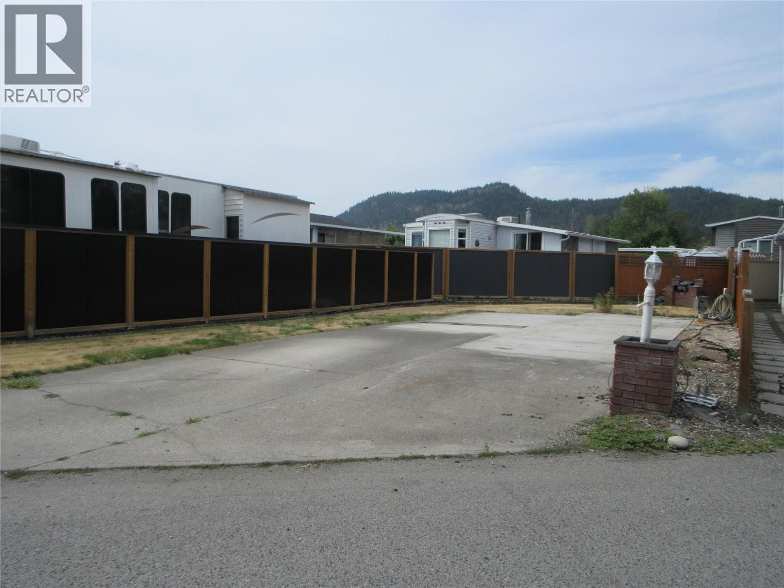 415 Commonwealth Road Unit# 779