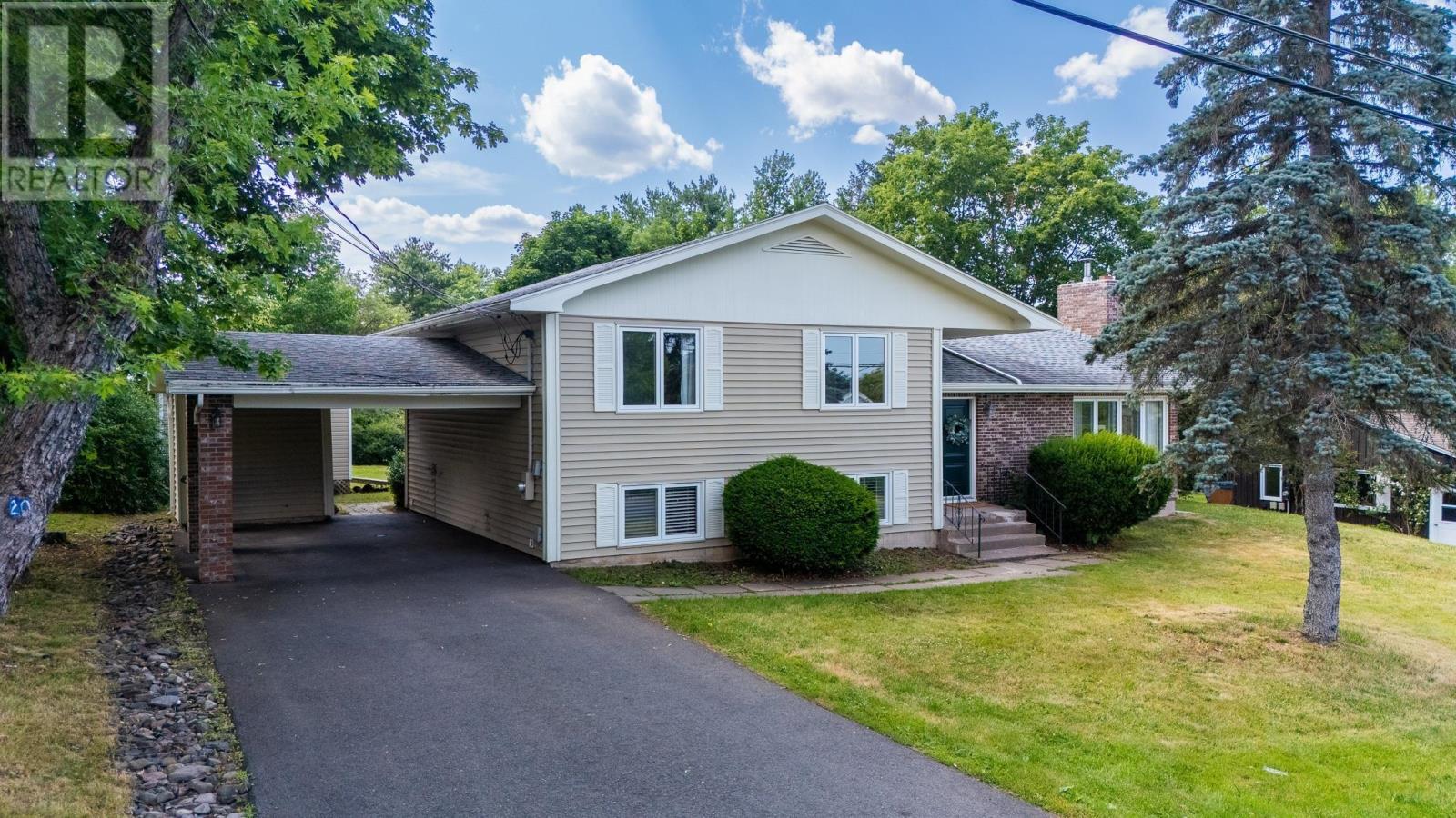 20 Grandview Drive