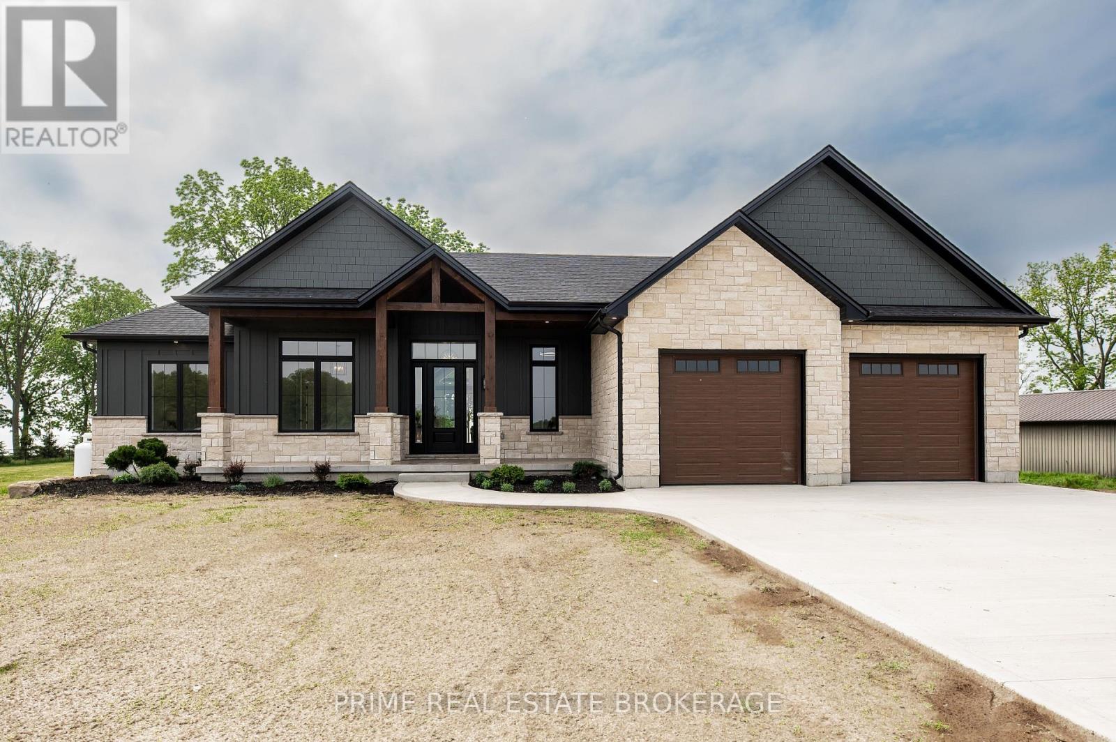 25 BLACK WALNUT DRIVE
