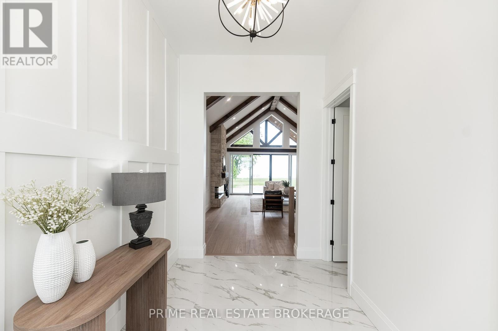 25 BLACK WALNUT DRIVE
