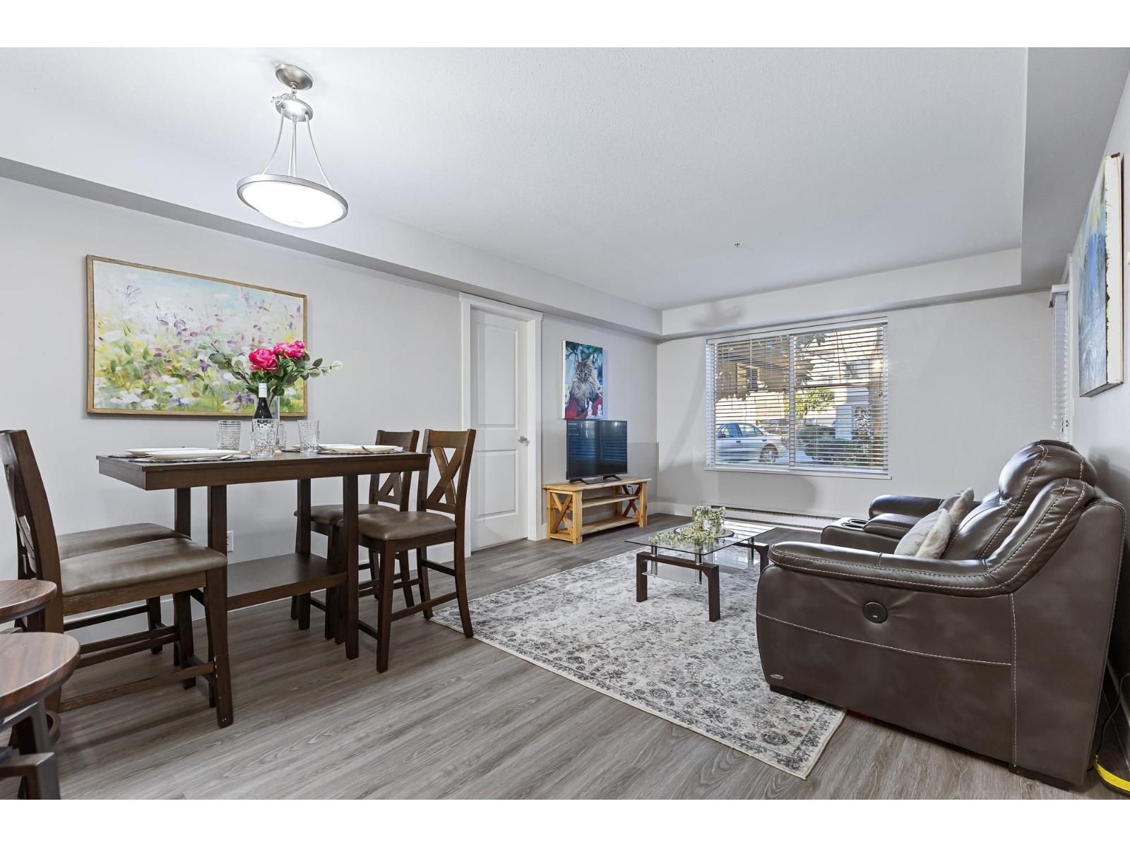 101 45555 YALE ROAD|Chilliwack Proper South