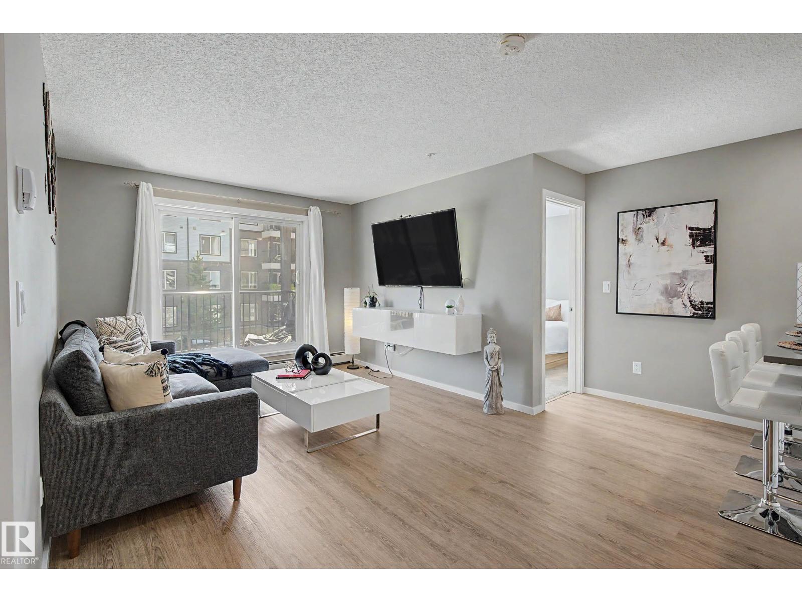 #217 394 WINDERMERE RD NW