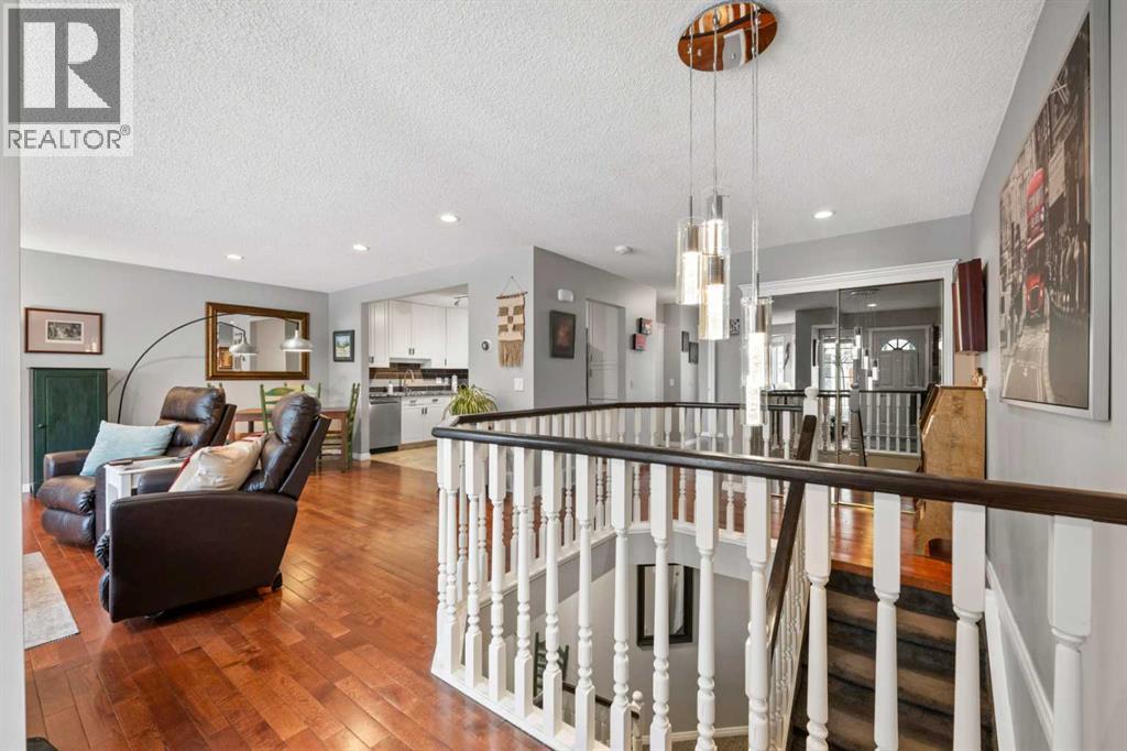 38 Richelieu Court SW