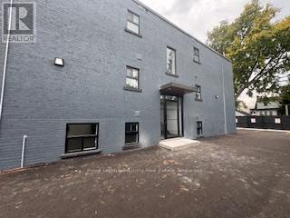 4 - 328 LAKESHORE ROAD E