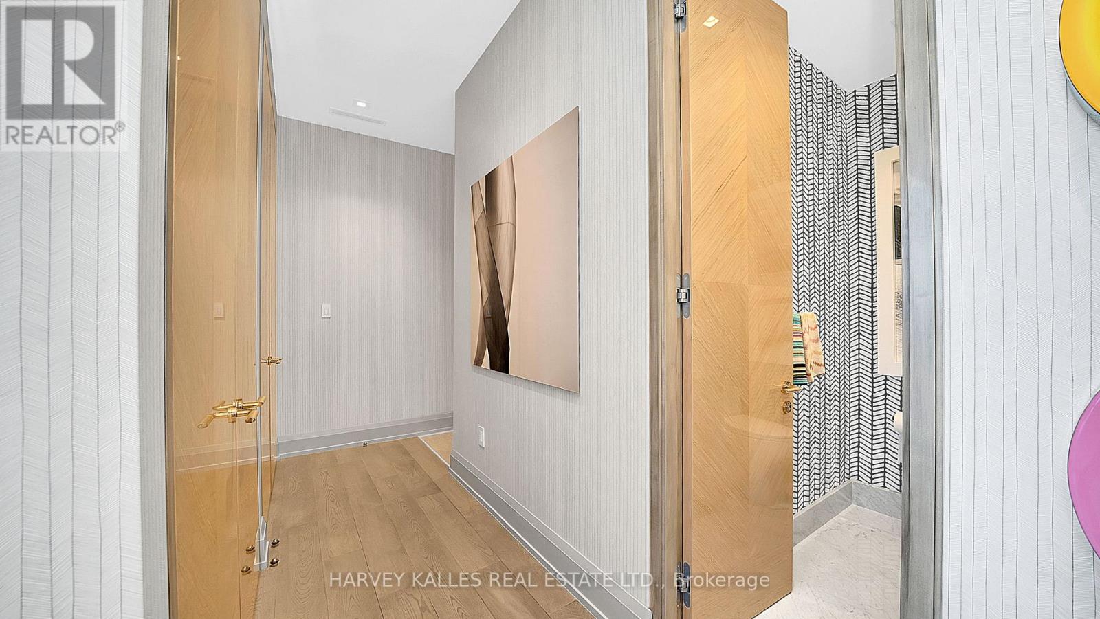 3773 MANGUSTA COURT
