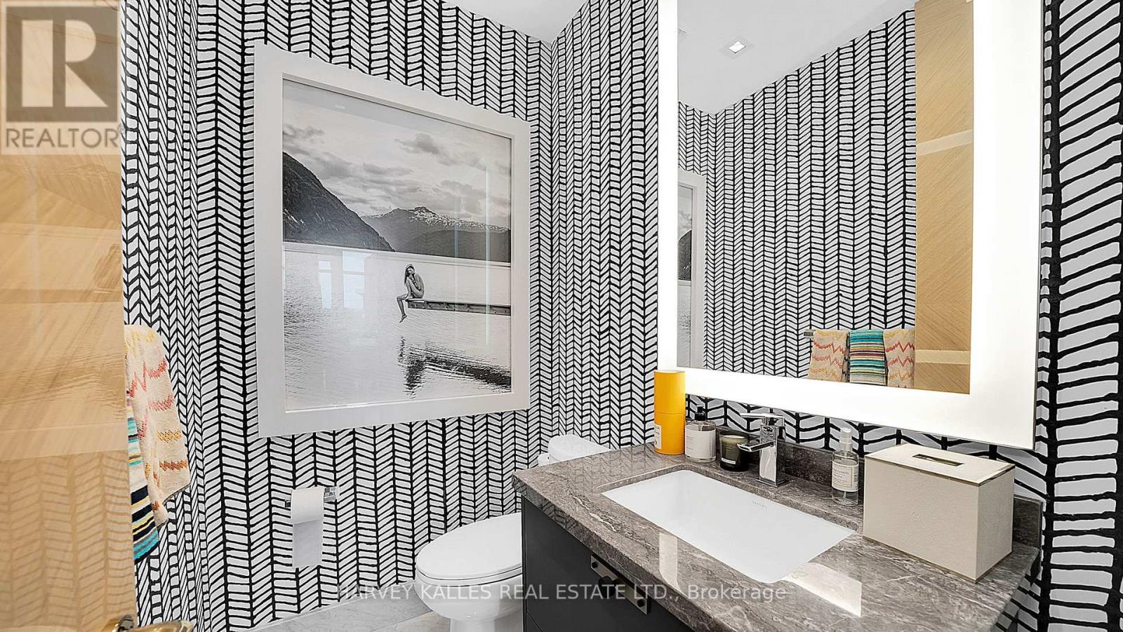 3773 MANGUSTA COURT
