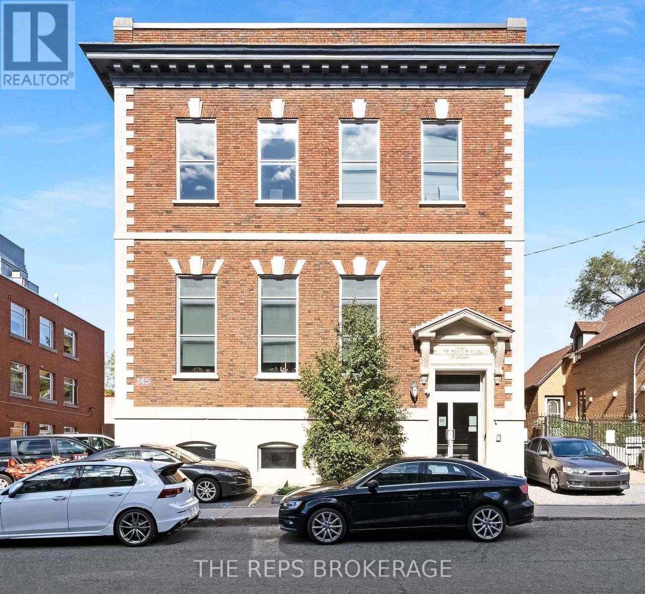 43-45 ECCLES STREET W