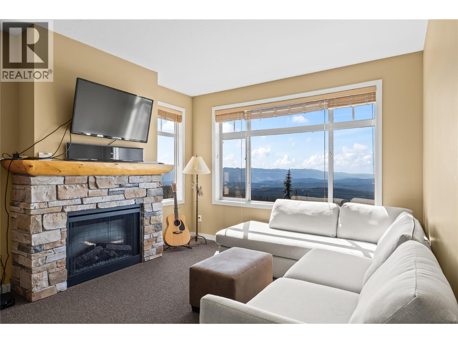 255 Feathertop Way Unit# 308/308A