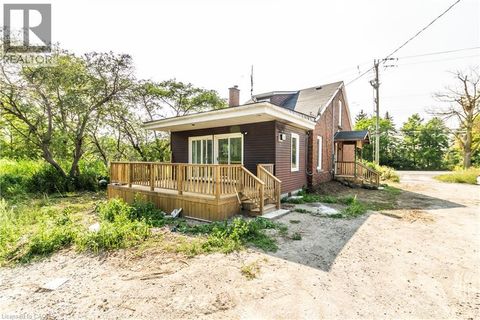 1411 E 56 Highway Glanbrook ON L0R1P0