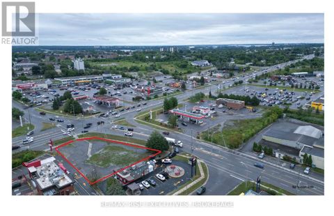 45 DALTON AVENUE Kingston (East of Sir John A. Blvd) ON K7K6C2