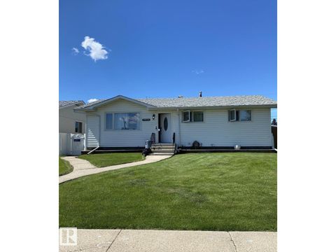 13524 62 ST NW Edmonton AB T5A0V9
