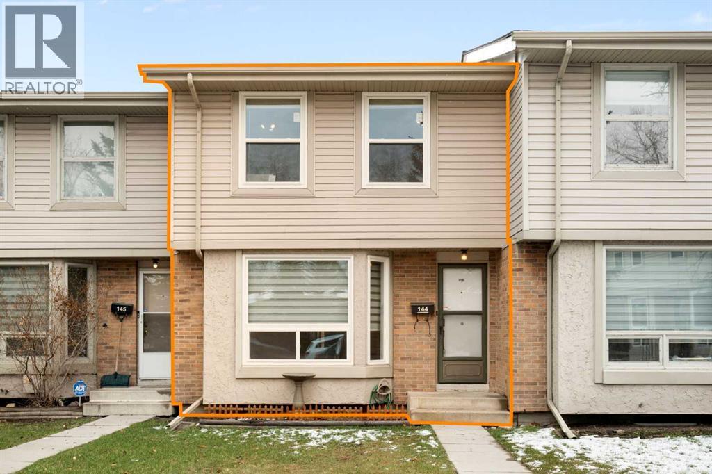144, 123 Queensland Drive SE