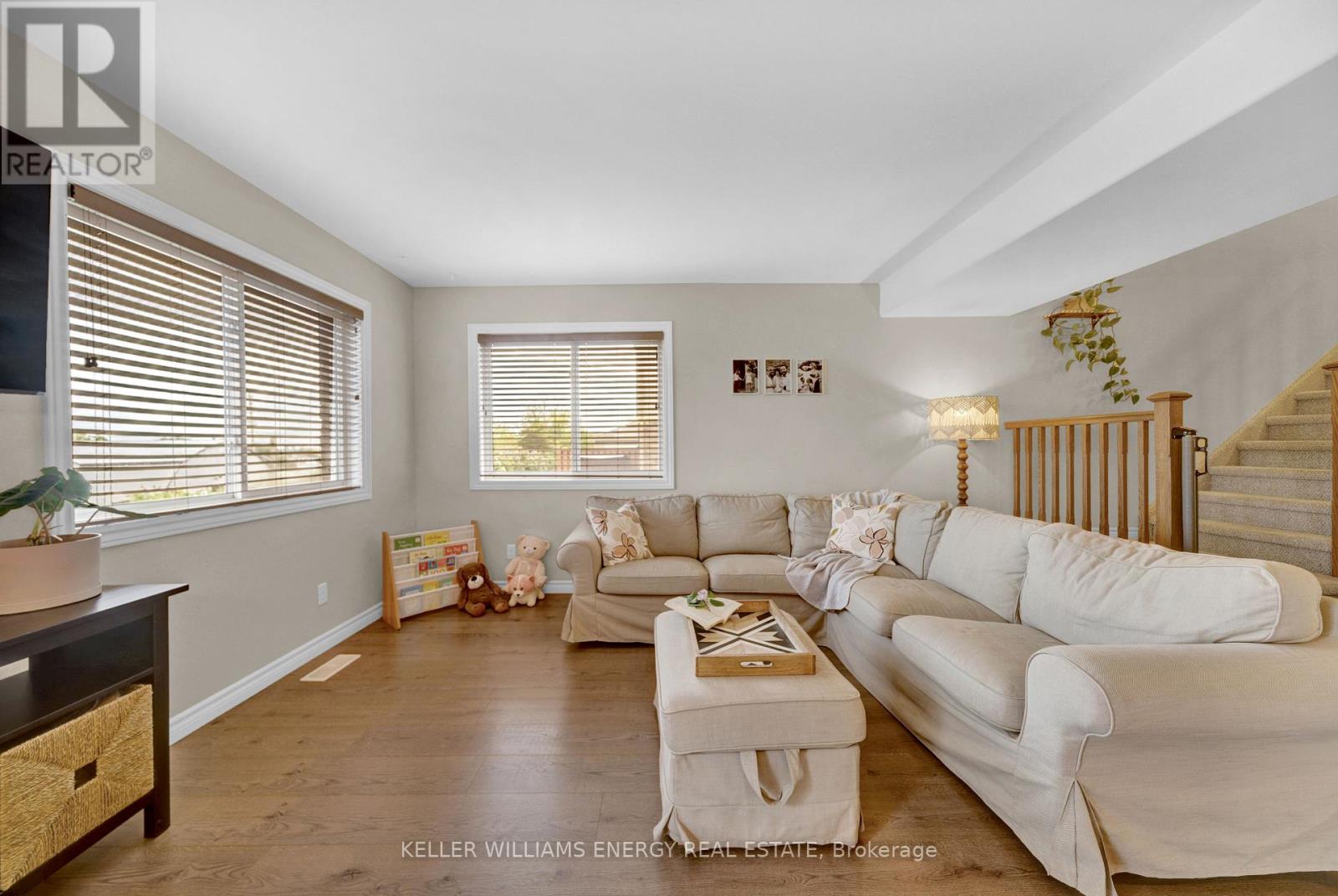 73 MOUNTAIN ASH DRIVE