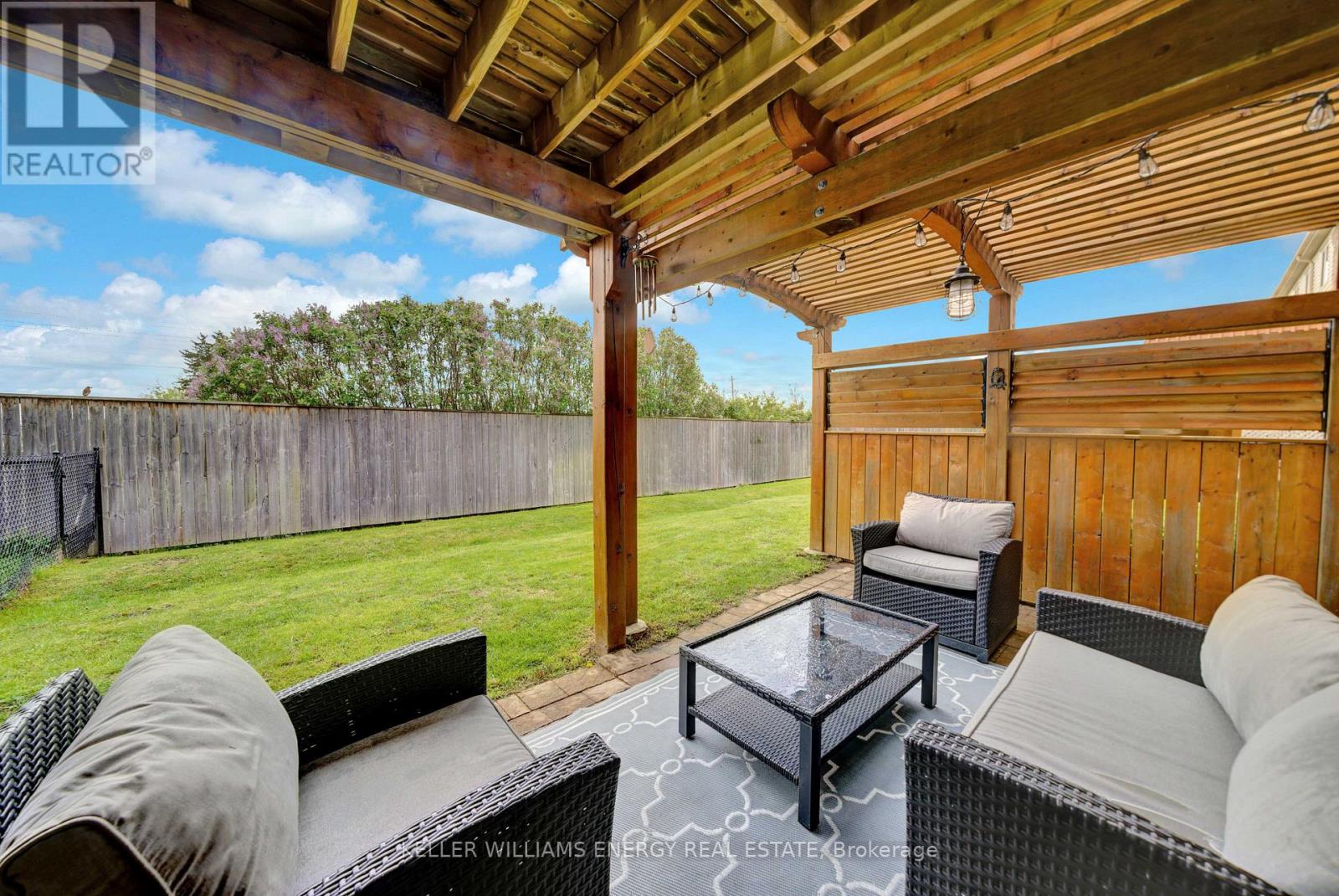 73 MOUNTAIN ASH DRIVE