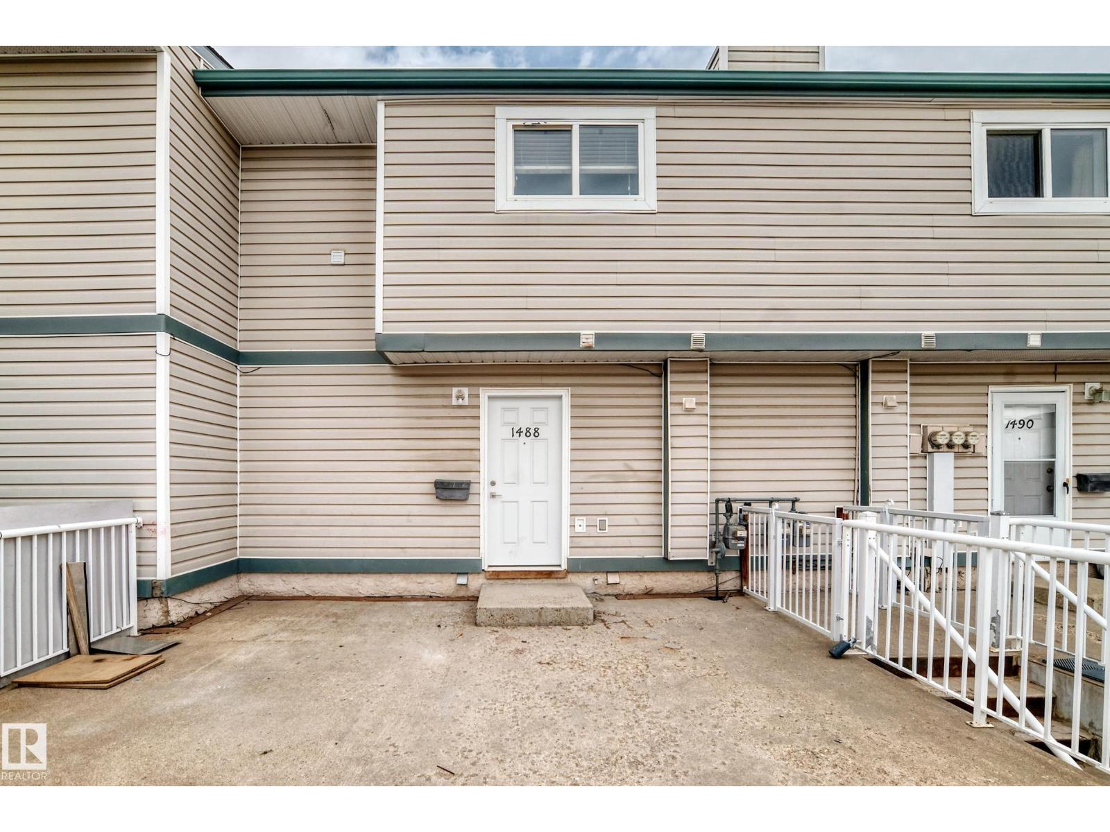 1488 LAKEWOOD RD W NW