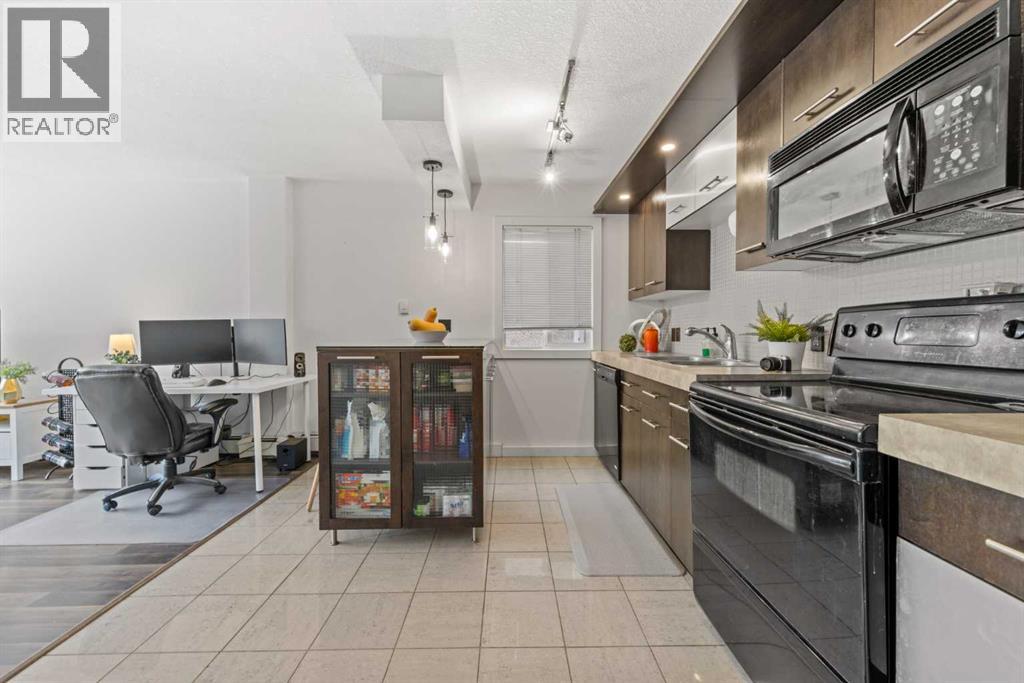 309, 324 22 Avenue SW