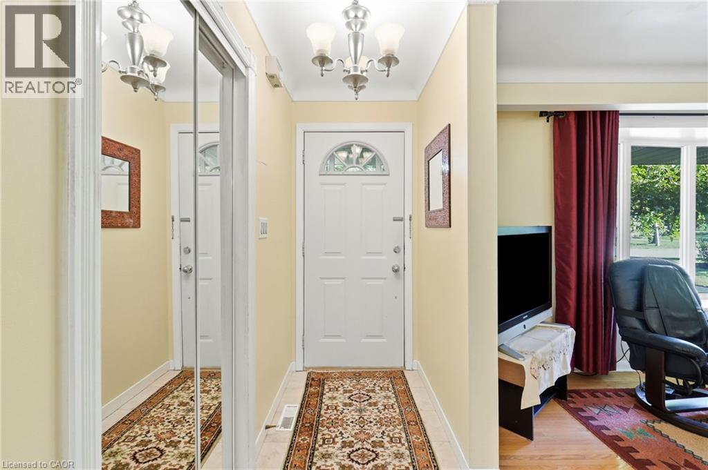 31 VALERIE Drive
