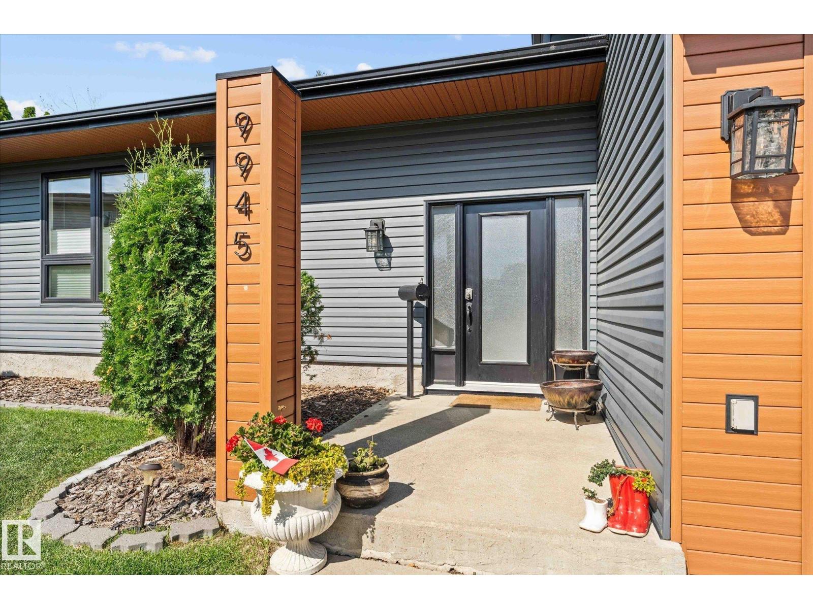 9945 82 ST