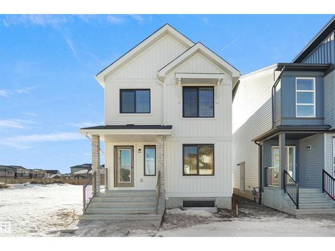 251 Falcon CR Leduc AB T0B3M3