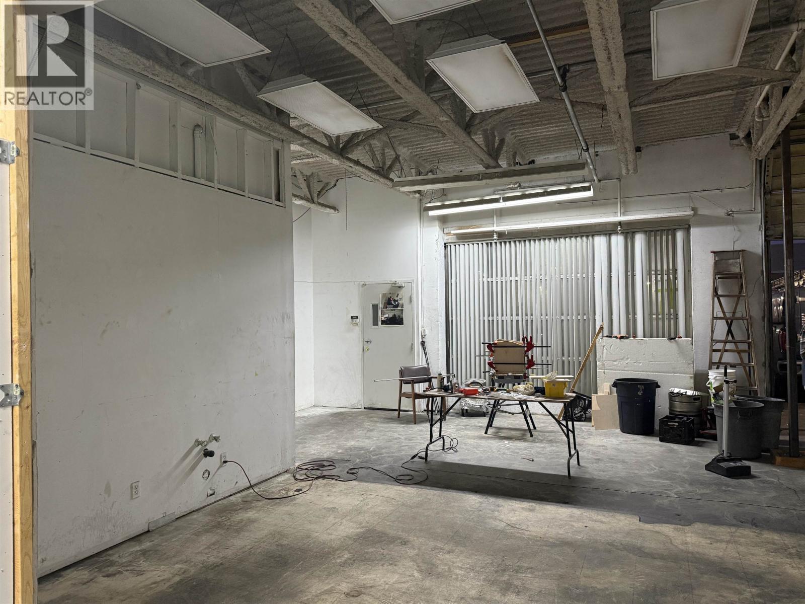 21 3871 NORTH FRASER WAY