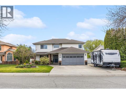 845 Hollydell Road Kelowna BC V1X1L6