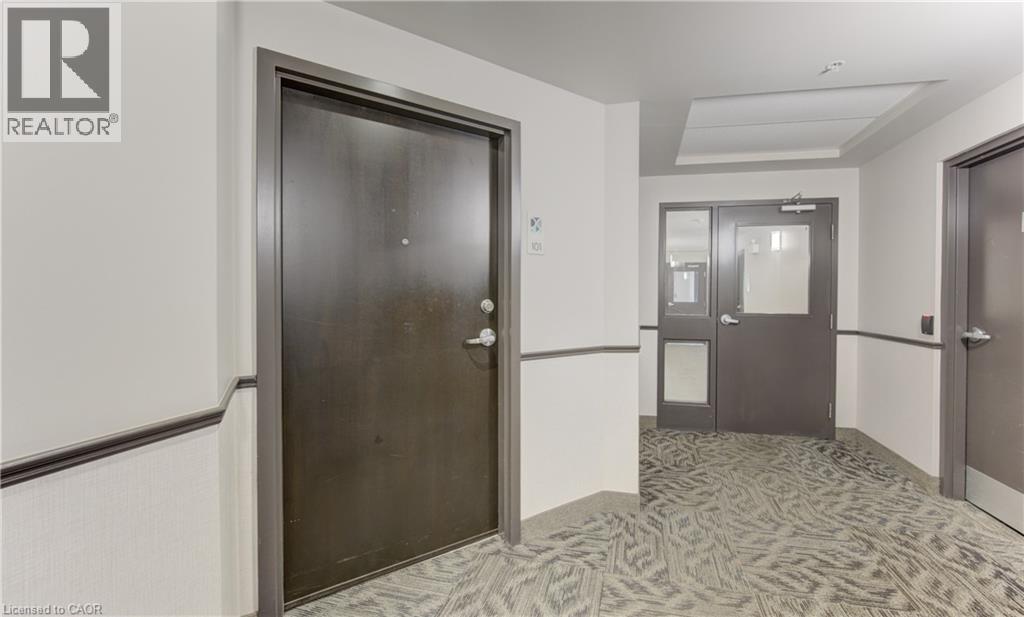 776 LAURELWOOD Drive Unit# 101