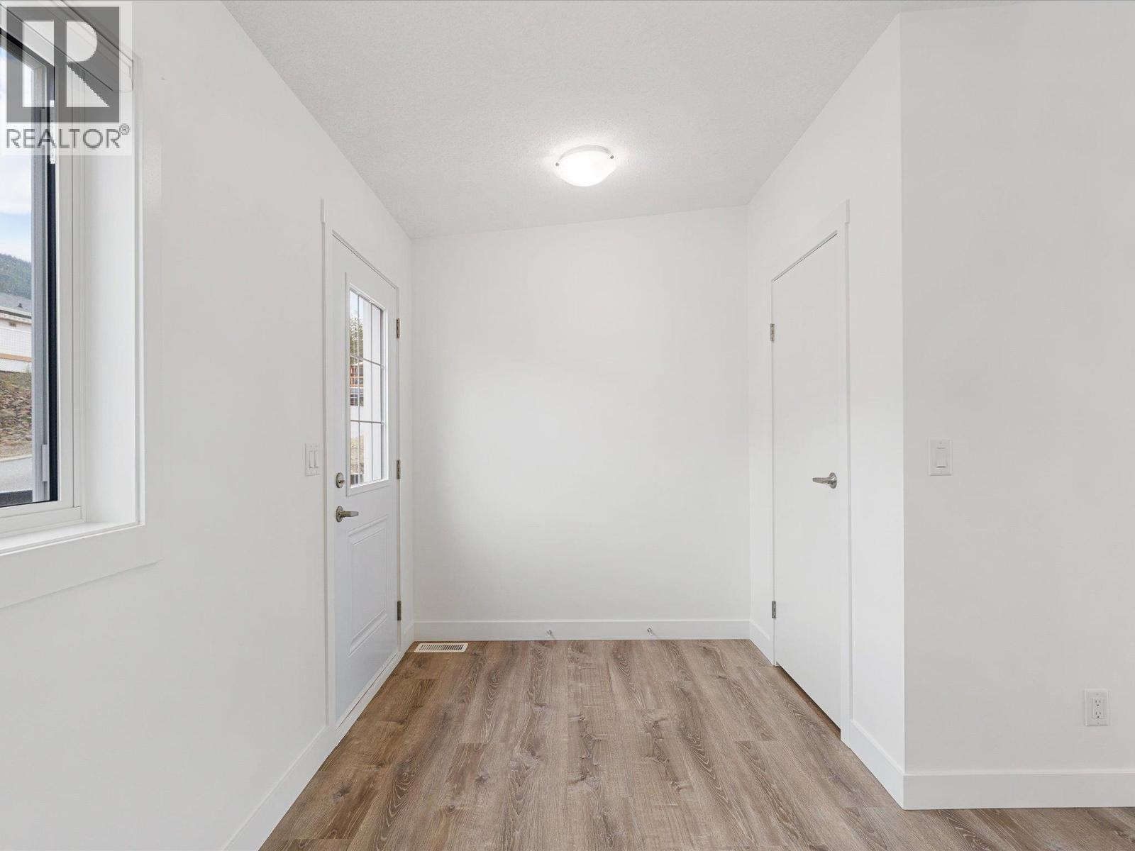 1750 Lenz Road Unit# 102 Lot# 102