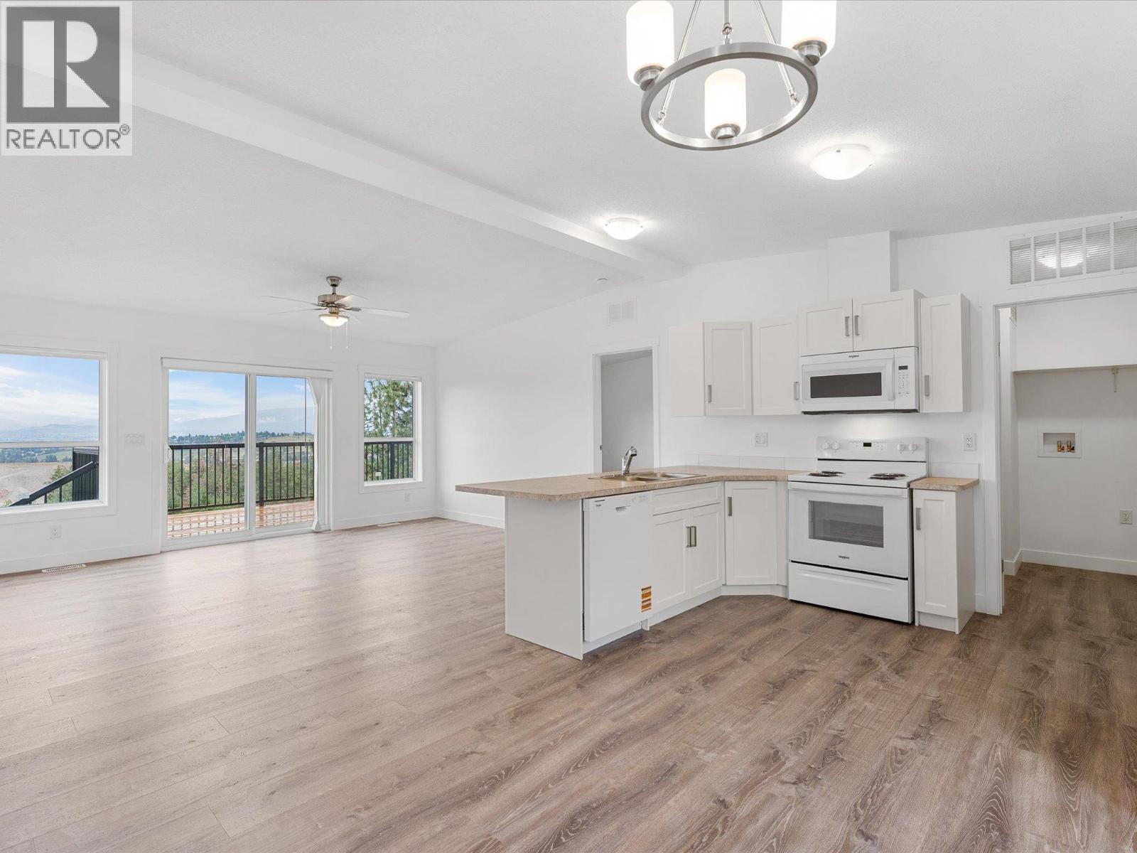 1750 Lenz Road Unit# 102 Lot# 102