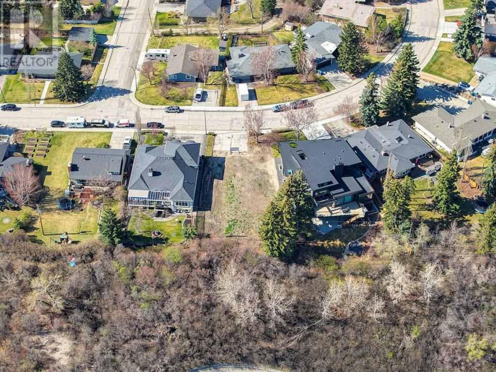 2412 Sovereign Crescent SW