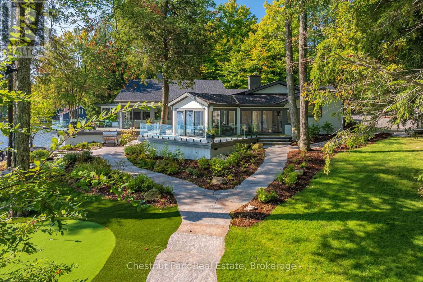 1082 HALLS RD #5