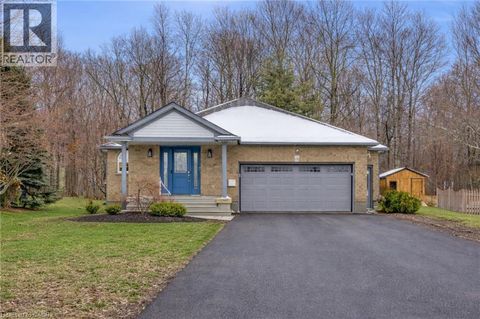 13 BURLWOOD Drive Elmira ON N3B3L2