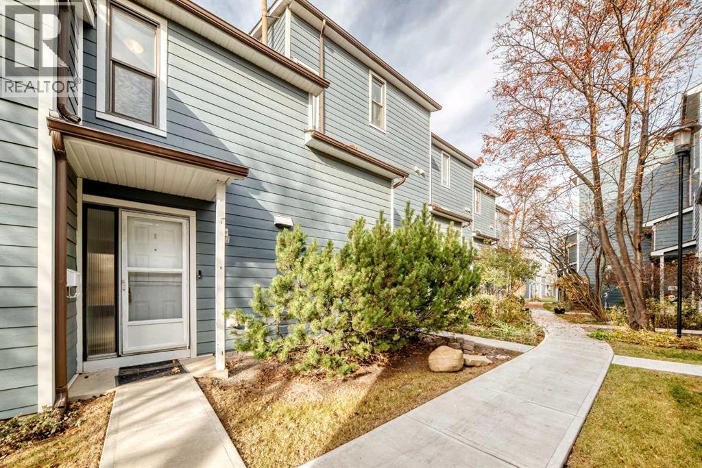 1, 208 Grier Terrace NE