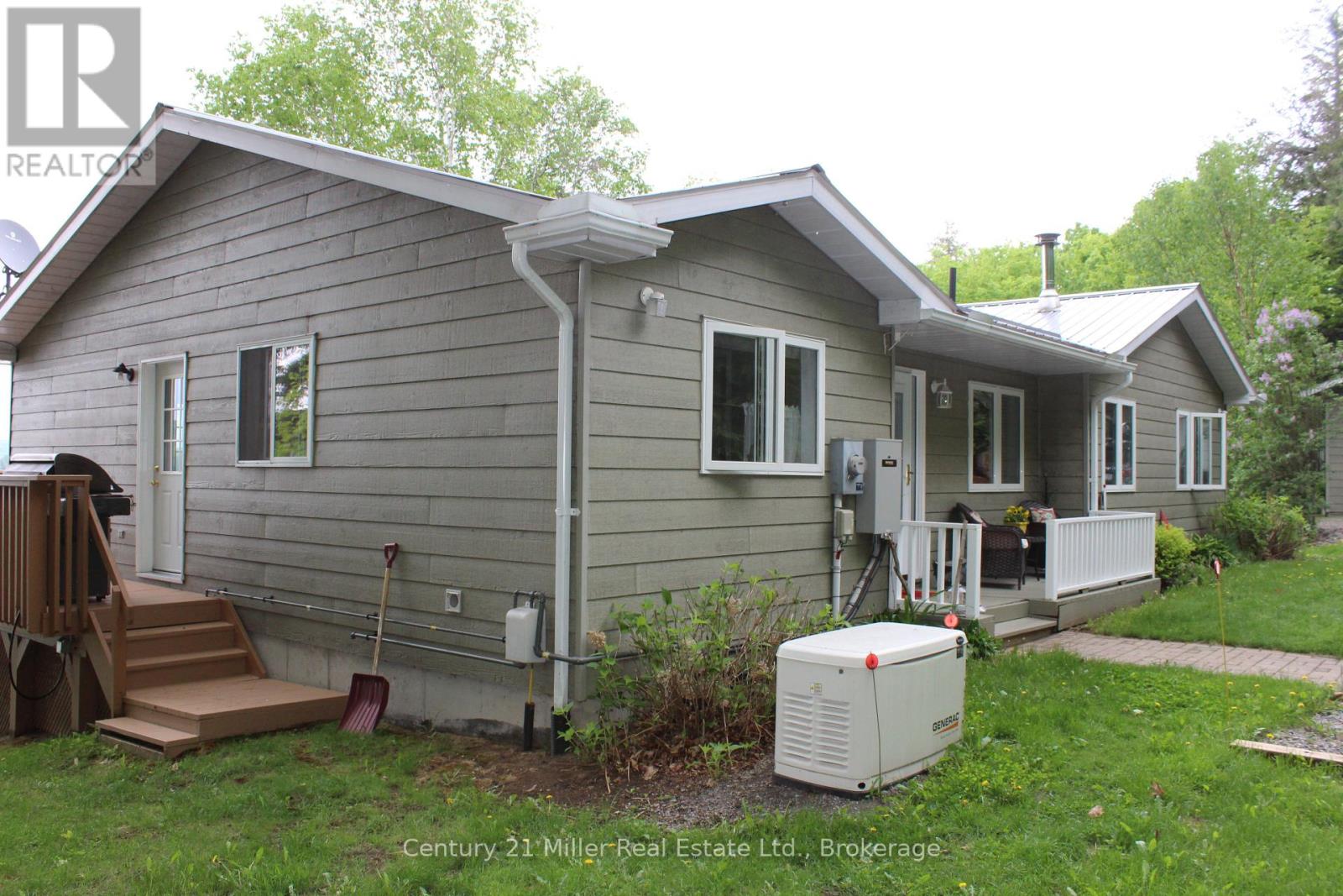 994 KAMANISKEG LAKE ROAD