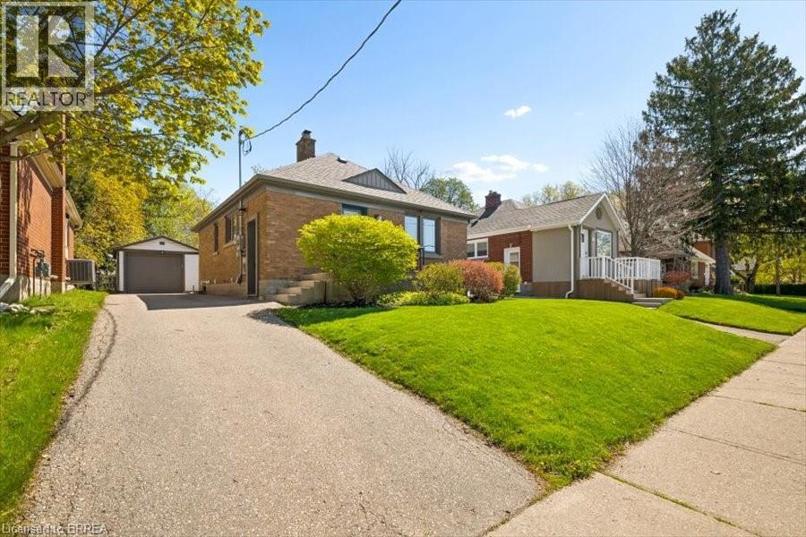256 BOWMAN Street