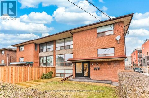 3 - 72 WINSTON PARK BOULEVARD Toronto (Downsview-Roding-CFB) ON M3K1C3
